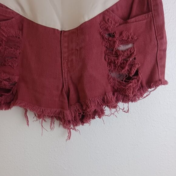 Pink Blush brick red distress jean shorts size small - Picture 6 of 6